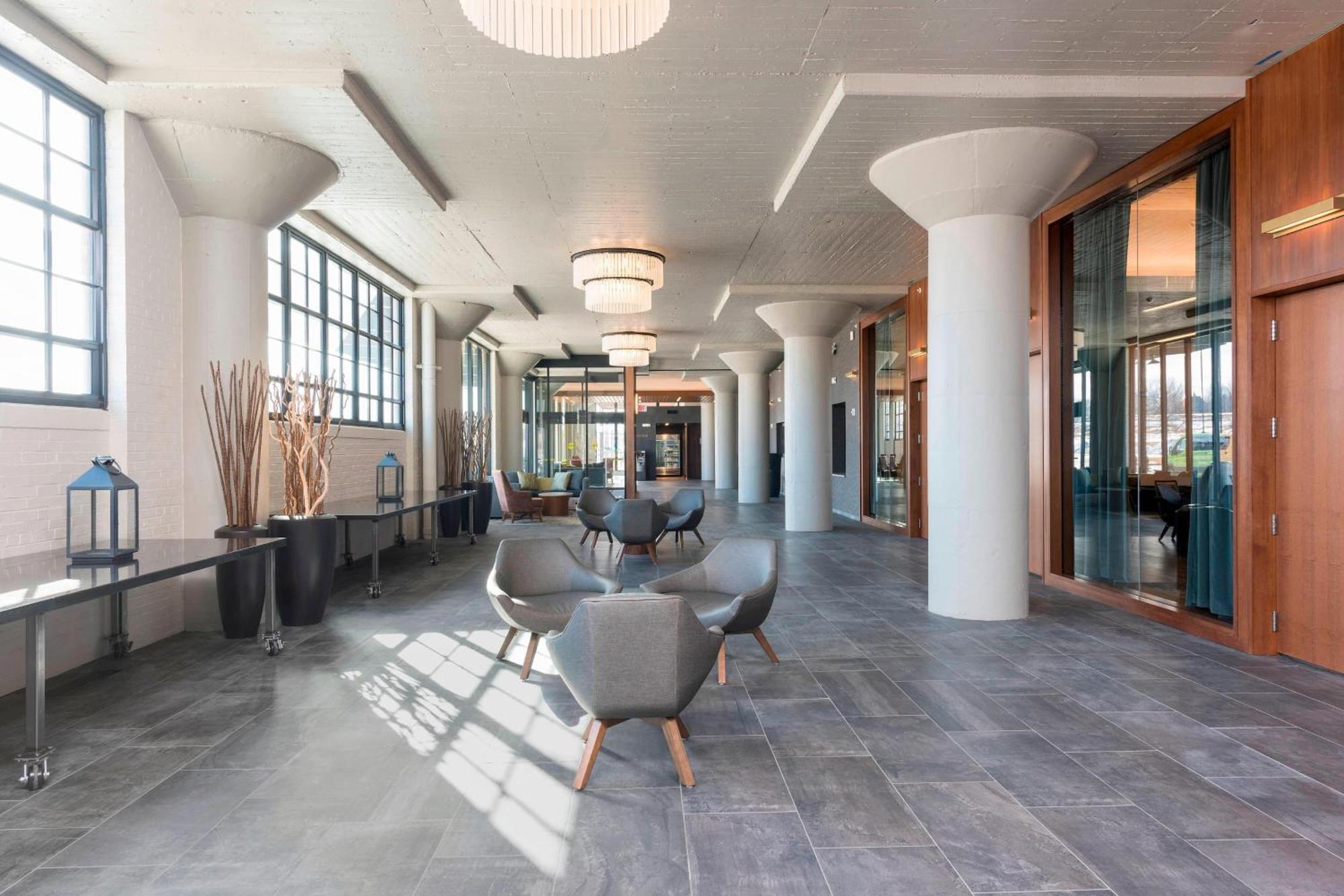 Courtyard By Marriott Waterloo Cedar Falls Eksteriør billede
