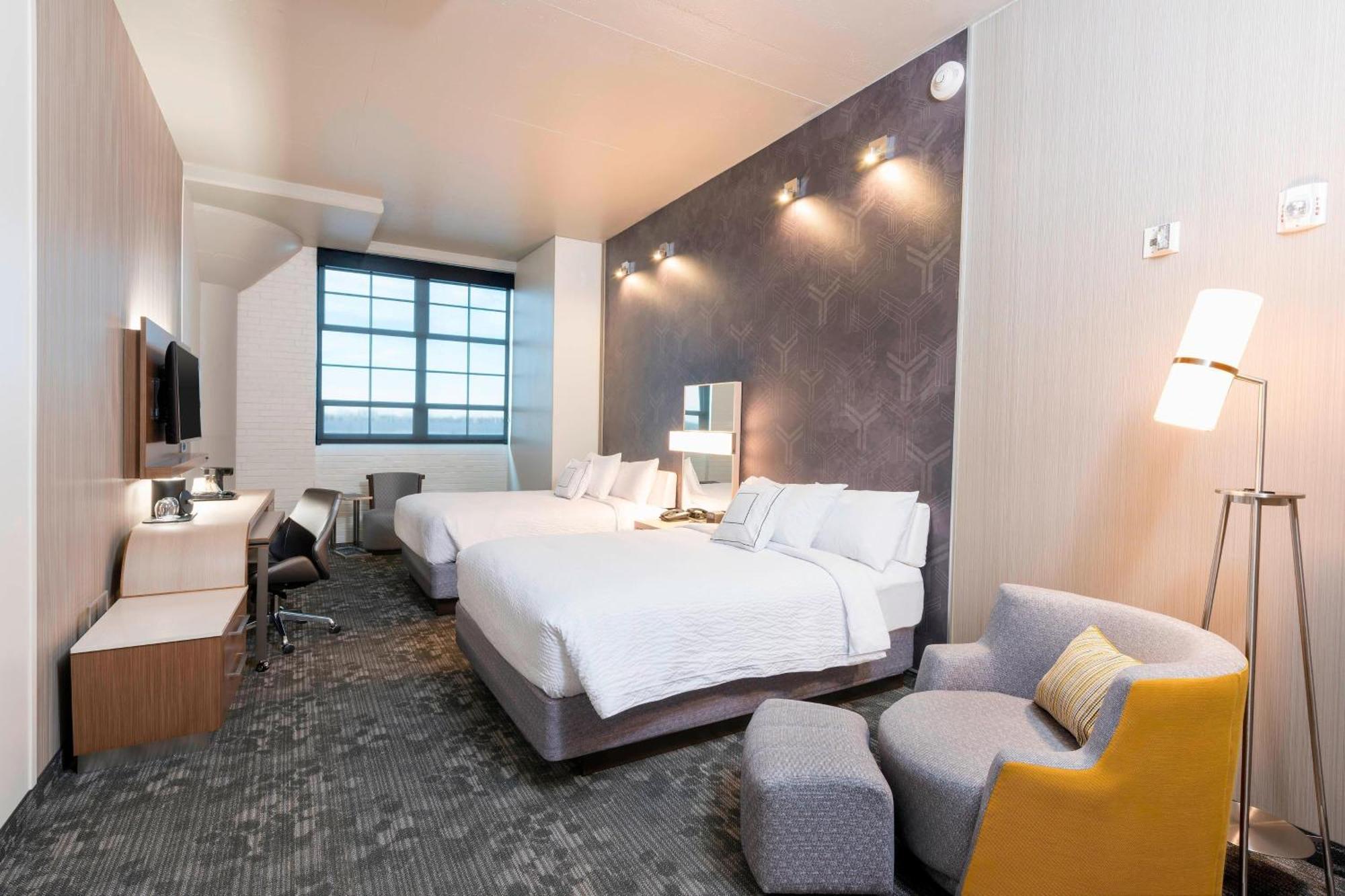 Courtyard By Marriott Waterloo Cedar Falls Eksteriør billede