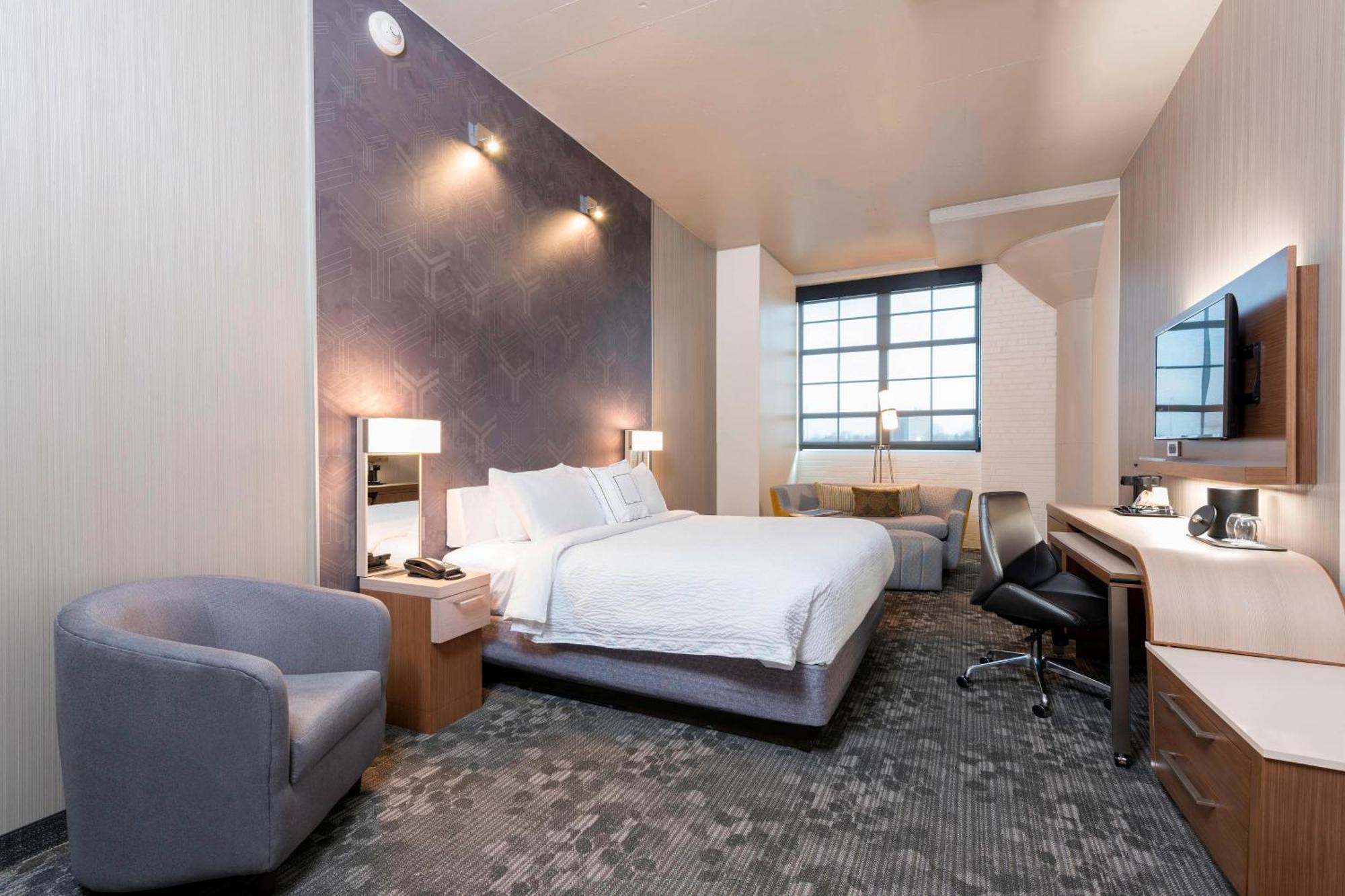 Courtyard By Marriott Waterloo Cedar Falls Eksteriør billede
